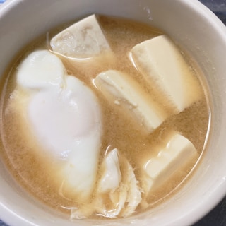 ふわトロ☆豆腐と卵の味噌汁